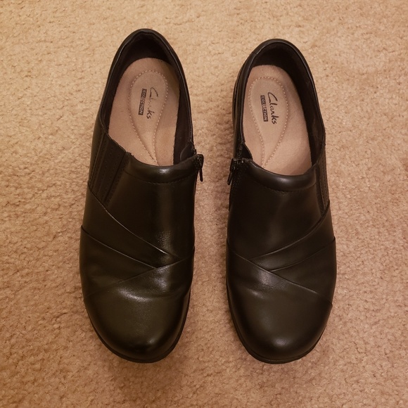 clarks women's comfort dress shoes
